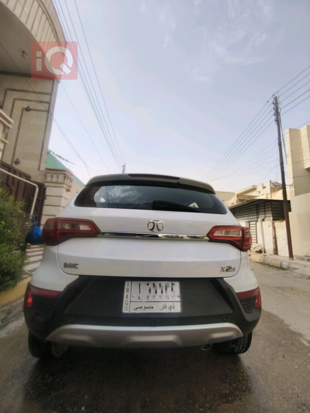 BAIC X25